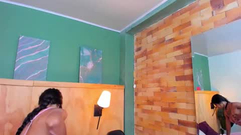 Snapshot of mila_samy chatting on 12-05-25, 12:14 Mila and samy online show from 12-05-25, 12:14