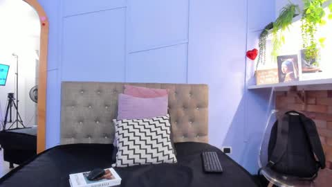 Snapshot of mila_samy chatting on 03-31-26, 05:24 Mila and samy online show from 03-31-26, 05:24