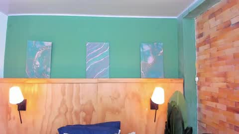 Snapshot of mila_samy chatting on 04-05-26, 11:40 Mila and samy online show from 04-05-26, 11:40