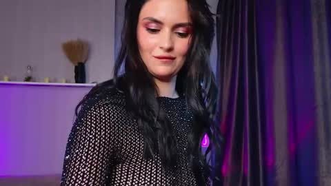 Snapshot of milaasweety chatting on 04-26-26, 08:17 Mila online show from 04-26-26, 08:17