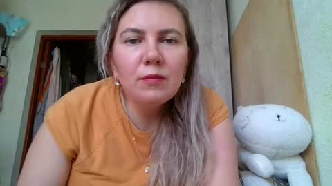 milacristalle online show from 08-02-26, 07:18