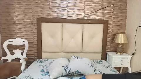 miladiosa online show from 05-14-26, 11:50