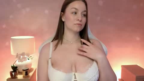 Snapshot of milafleur chatting on 04-14-26, 02:12 Mila Fleur online show from 04-14-26, 02:12