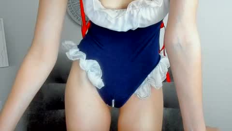 Snapshot of milaglow chatting on 06-14-26, 01:13 MilaGlow online show from 06-14-26, 01:13