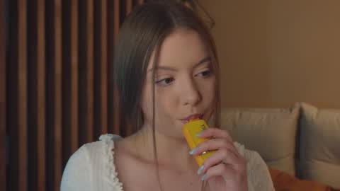 Mila online show from 03-05-26, 03:08