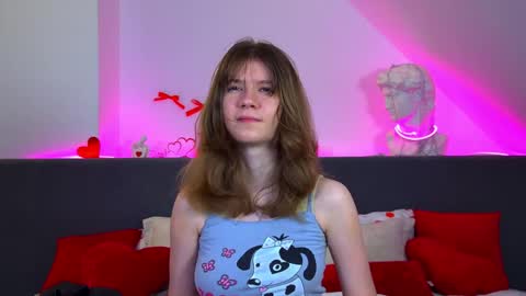 Snapshot of milamaelis chatting on 03-03-26, 06:25 Mila online show from 03-03-26, 06:25