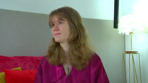 Snapshot of milamaelis chatting on 03-15-26, 06:30 Mila online show from 03-15-26, 06:30