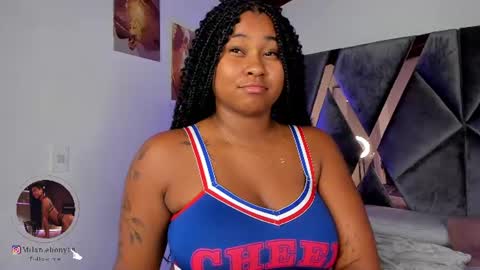 Snapshot of milan_ebony chatting on 07-06-26, 03:03 Milan online show from 07-06-26, 03:03