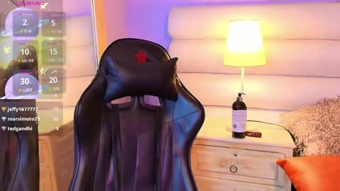 Snapshot of milan_sweetie chatting on 05-27-26, 01:57 milan_sweetie online show from 05-27-26, 01:57
