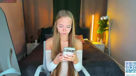 Snapshot of milana_sorrento chatting on 06-08-26, 12:47 Milana online show from 06-08-26, 12:47