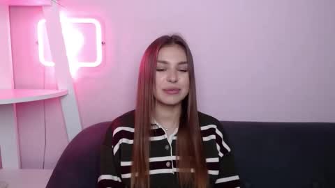 milanaangelas online show from 03-21-26, 05:45