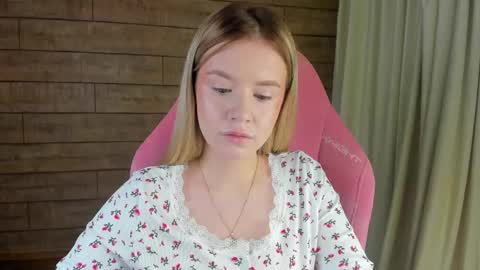 MilanaBalmain online show from 03-23-26, 04:27