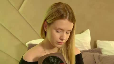 MilanaBalmain online show from 04-07-26, 04:46