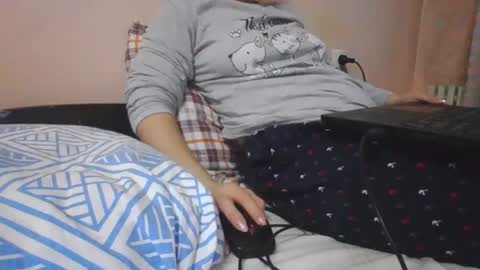 Snapshot of milanako chatting on 01-06-25, 01:52 milanako online show from 01-06-25, 01:52