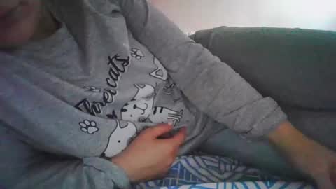 Snapshot of milanako chatting on 02-02-25, 11:30 milanako online show from 02-02-25, 11:30