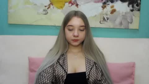 Snapshot of milanasii chatting on 03-28-26, 06:02 Milana online show from 03-28-26, 06:02