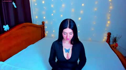 milana online show from 04-12-26, 06:35