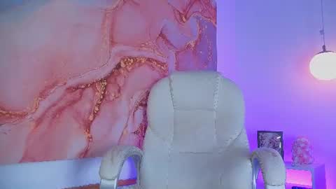 Milan Corleone online show from 07-14-26, 11:27