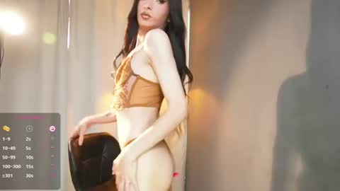 Snapshot of milansantana24 chatting on 07-19-26, 10:35 MILAN SANTANA online show from 07-19-26, 10:35