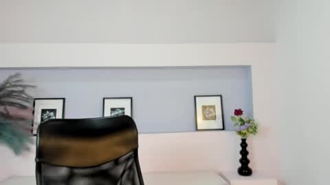 Mila Rose online show from 12-22-24, 11:22