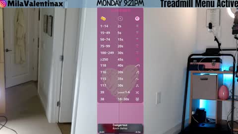 Mila Valentina online show from 03-17-26, 01:21