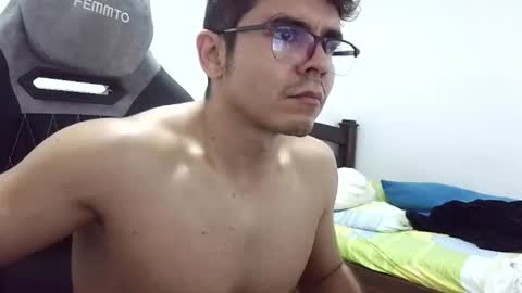 milcaritas3 online show from 06-21-26, 02:58