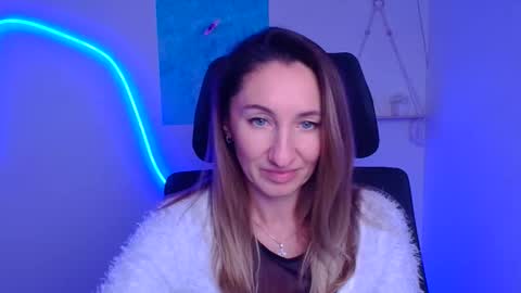 Snapshot of milena_sunny_ chatting on 01-17-26, 12:43 Milena online show from 01-17-26, 12:43