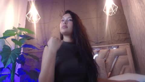 Milenka   online show from 05-13-26, 05:43
