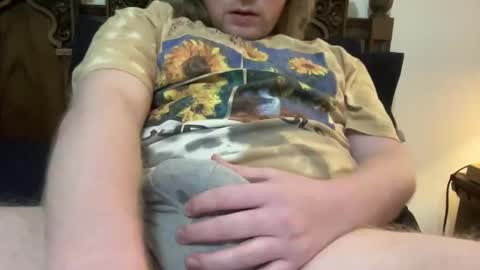 Snapshot of miles10101010 chatting on 01-02-25, 03:58 miles slave master slut online show from 01-02-25, 03:58