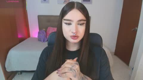 Miley online show from 04-06-26, 04:41