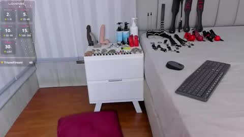 MILEY  online show from 03-19-26, 06:17