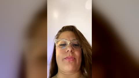 Melissa online show from 06-26-26, 01:43