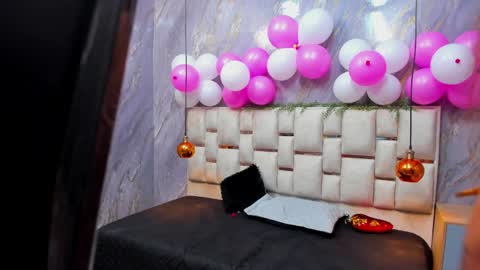 Lili  online show from 04-01-26, 12:50