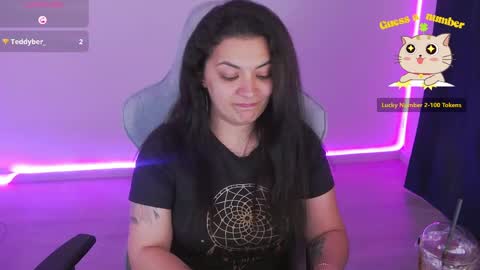 Isabelle online show from 04-17-26, 06:11