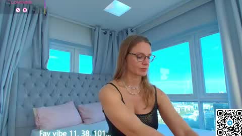 Thea NONUDE in public GMT2 Mon 3-9 AM Wed 3-9 AM Thur 3-9 AM Fri 3-9 AM Sun 3-9 AM. online show from 05-24-26, 11:04
