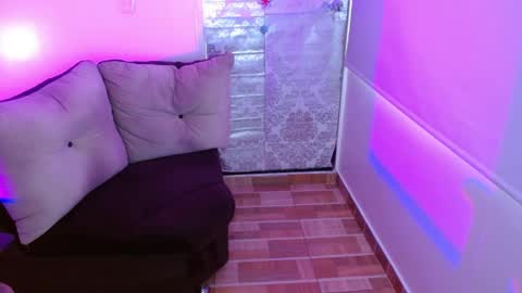 Rosalie  online show from 04-01-26, 11:33