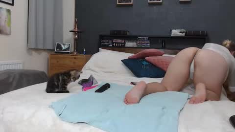 milfyanddaddy online show from 09-26-25, 07:29