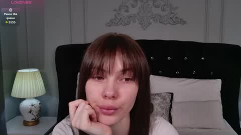 Mili Jay online show from 05-12-26, 06:16