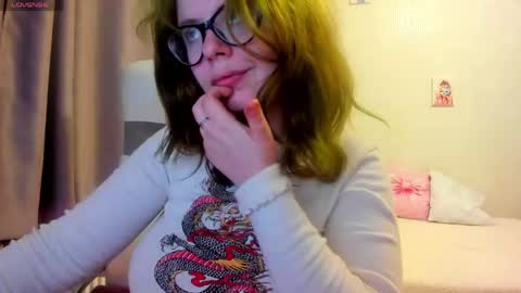 MilisaSweet online show from 04-17-26, 08:23