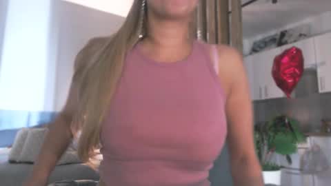 milk_bunny_ online show from 03-22-26, 07:01