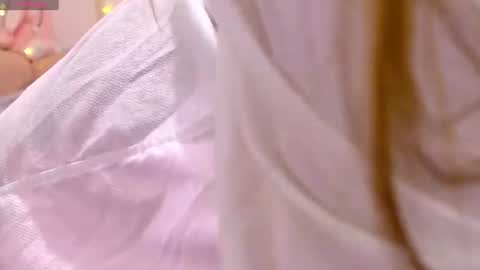 milkamilf online show from 06-10-26, 10:52