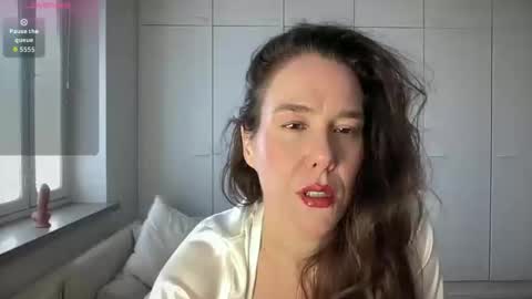 Milk online show from 04-09-26, 10:09