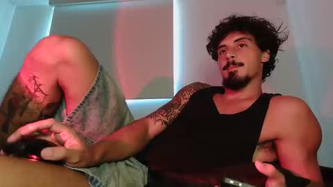 Snapshot of milkoffee chatting on 03-16-26, 01:26 milkoffee online show from 03-16-26, 01:26