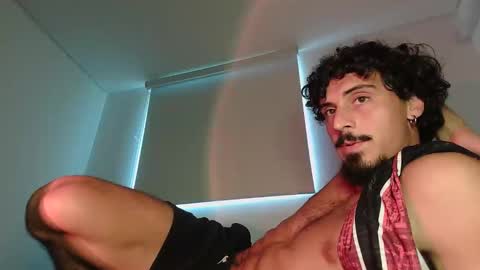 Snapshot of milkoffee chatting on 03-24-26, 06:57 milkoffee online show from 03-24-26, 06:57