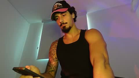 Snapshot of milkoffee chatting on 03-31-26, 11:10 milkoffee online show from 03-31-26, 11:10