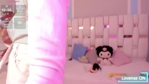 Snapshot of milkwhore1 chatting on 01-16-26, 07:18 Michelle online show from 01-16-26, 07:18