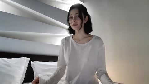 milla bella online show from 04-09-26, 08:03