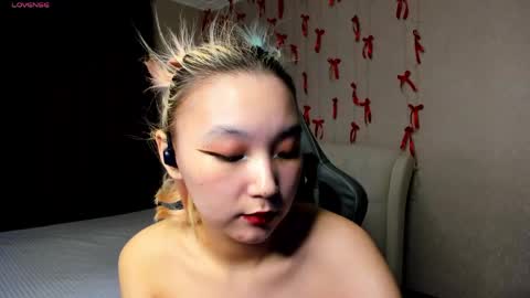 Snapshot of milla_waves chatting on 05-02-26, 01:05 Milla or just Mi online show from 05-02-26, 01:05