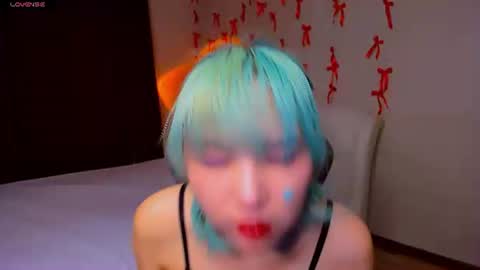 Snapshot of milla_waves chatting on 07-02-26, 01:17 Milla or just Mi online show from 07-02-26, 01:17