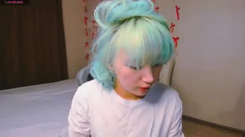 Snapshot of milla_waves chatting on 07-03-26, 01:17 Milla or just Mi online show from 07-03-26, 01:17